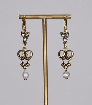 PENDIENTE PERLA ISABEL I DE CASTILLA